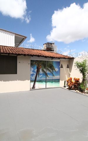 Casa para alugar com 290m², 4 quartos e 2 vagasQuintal