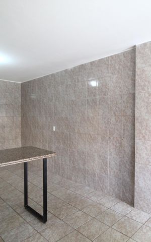 Casa para alugar com 290m², 4 quartos e 2 vagasCozinha