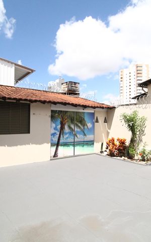 Casa para alugar com 290m², 4 quartos e 2 vagasQuintal
