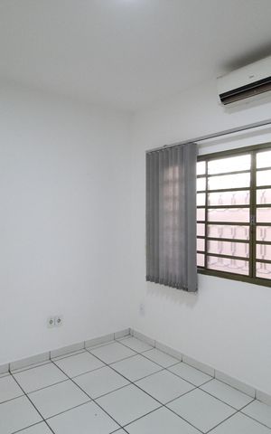 Casa para alugar com 290m², 4 quartos e 2 vagasQuarto 1