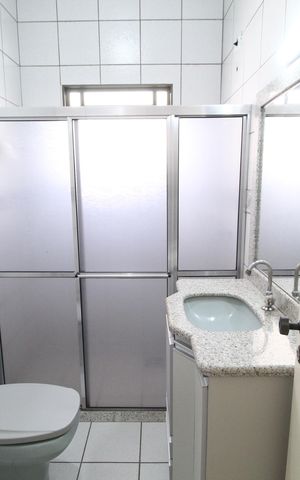 Casa para alugar com 290m², 4 quartos e 2 vagasBanheiro da Suíte
