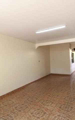 Casa para alugar com 290m², 4 quartos e 2 vagasGaragem