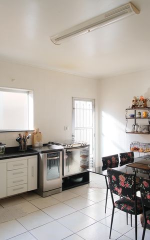 Casa à venda com 255m², 4 quartos e 2 vagasCozinha