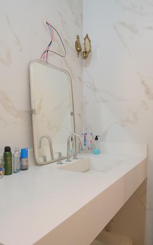 Casa à venda com 255m², 4 quartos e 2 vagasBanheiro da Suíte