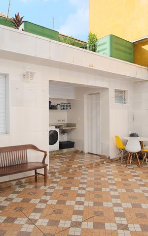 Casa à venda com 255m², 4 quartos e 2 vagasQuintal