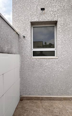 Apartamento à venda com 66m², 2 quartos e 1 vagaÁrea de Serviço Lavanderia 
