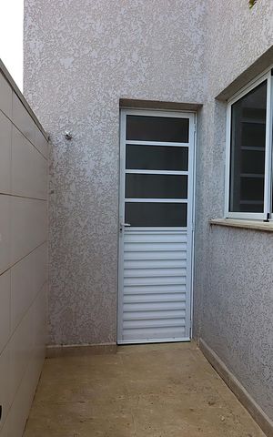 Apartamento à venda com 67m², 2 quartos e 1 vagaÁrea de Serviço