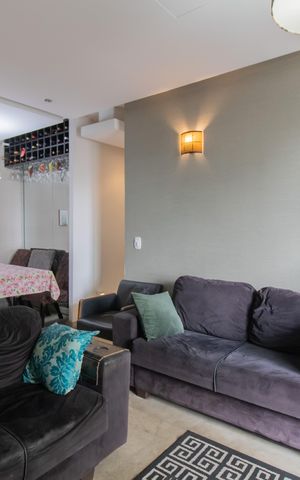 Apartamento à venda com 74m², 3 quartos e 1 vaga Apartamento à venda com 74m², 3 quartos e 1 vagaSala