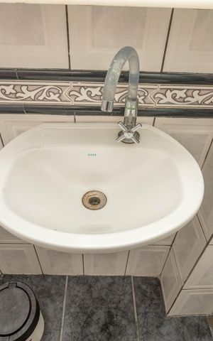 Apartamento à venda com 45m², 1 quarto e 1 vagaBanheiro 