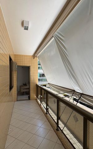 Apartamento à venda com 85m², 3 quartos e 1 vaga Apartamento à venda com 85m², 3 quartos e 1 vagaVaranda