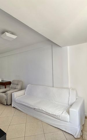 Apartamento à venda com 85m², 3 quartos e 1 vaga Apartamento à venda com 85m², 3 quartos e 1 vagaSala