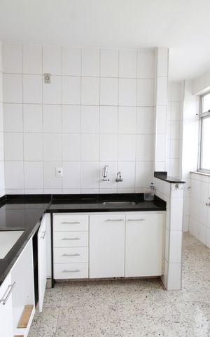 Apartamento à venda com 151m², 4 quartos e 2 vagasCozinha - Armários