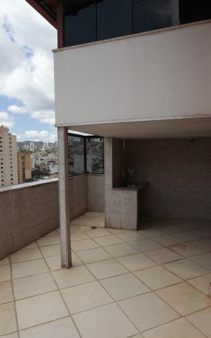 Apartamento à venda com 151m², 4 quartos e 2 vagasÁrea externa cobertura