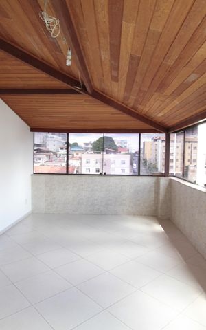 Apartamento à venda com 151m², 4 quartos e 2 vagasCobertura