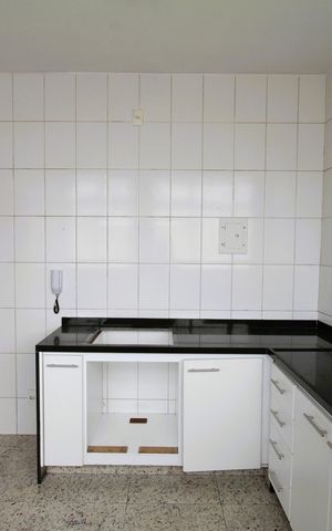 Apartamento à venda com 151m², 4 quartos e 2 vagascozinha