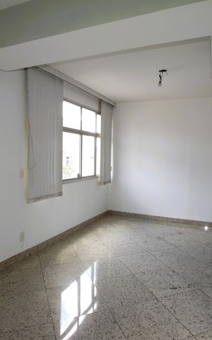 Apartamento à venda com 151m², 4 quartos e 2 vagasSala
