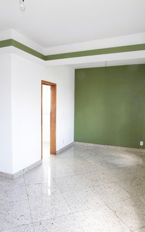 Apartamento à venda com 151m², 4 quartos e 2 vagasSala