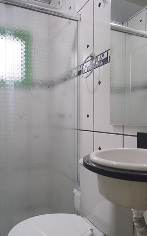 Casa à venda com 130m², 2 quartos e 3 vagasBanheiro 1