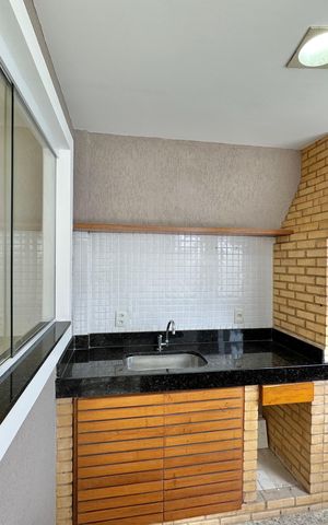 Casa à venda com 300m², 5 quartos e 2 vagas Casa à venda com 300m², 5 quartos e 2 vagasÁrea Comum