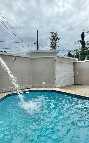 Casa à venda com 300m², 5 quartos e 2 vagas Casa à venda com 300m², 5 quartos e 2 vagasÁrea Comum