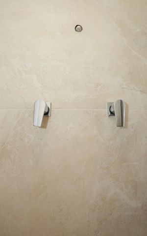 Apartamento para alugar com 162m², 3 quartos e 2 vagas Apartamento para alugar com 162m², 3 quartos e 2 vagasBanheiro da Suite 3