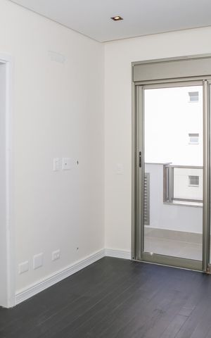 Apartamento para alugar com 162m², 3 quartos e 2 vagas Apartamento para alugar com 162m², 3 quartos e 2 vagasSuite 2