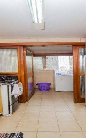 Apartamento à venda com 289m², 3 quartos e 2 vagas Apartamento à venda com 289m², 3 quartos e 2 vagasCozinha
