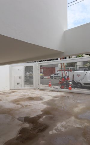 Casa à venda com 258m², 4 quartos e 4 vagasGaragem