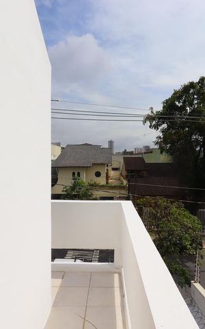 Casa à venda com 258m², 4 quartos e 4 vagasSacada da Suíte Master
