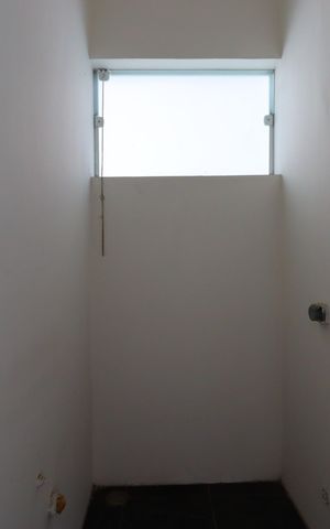 Casa à venda com 258m², 4 quartos e 4 vagasLavabo