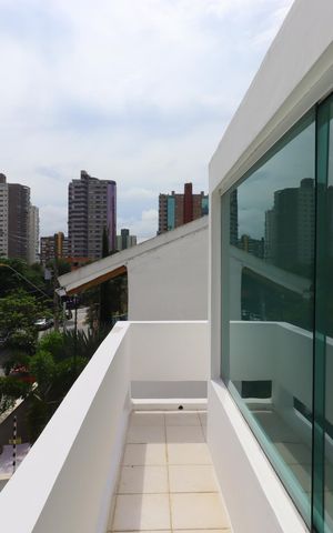 Casa à venda com 258m², 4 quartos e 4 vagasSacada da Suíte Master