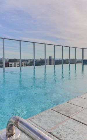 Studio à venda com 25520m², 1 quarto e sem vaga Studio à venda com 25520m², 1 quarto e sem vagaÁrea comum - Piscina