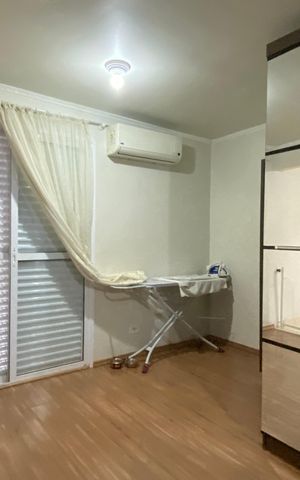 Casa à venda com 230m², 3 quartos e 3 vagasSuite
