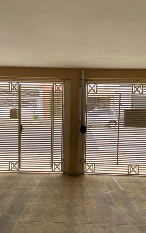 Casa à venda com 230m², 3 quartos e 3 vagasGaragem