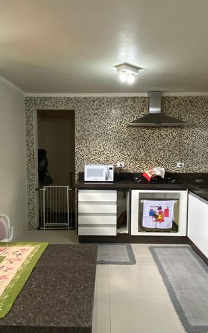 Casa à venda com 230m², 3 quartos e 3 vagasCozinha