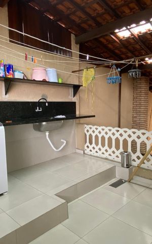 Casa à venda com 230m², 3 quartos e 3 vagasÁrea de Serviço