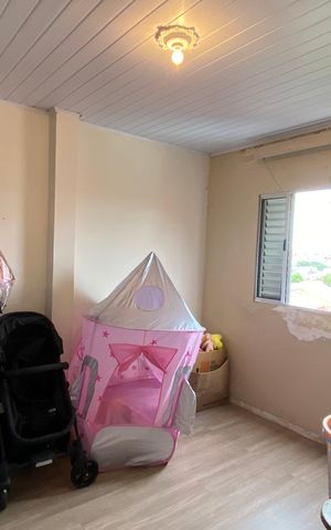 Casa à venda com 230m², 3 quartos e 3 vagasQuarto - Área de Serviço