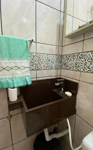 Casa à venda com 230m², 3 quartos e 3 vagasBanheiro de Serviço