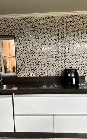Casa à venda com 230m², 3 quartos e 3 vagasCozinha