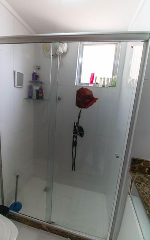 Apartamento à venda com 64m², 2 quartos e 1 vaga Apartamento à venda com 64m², 2 quartos e 1 vagaBanheiro