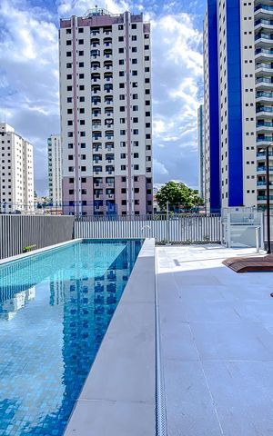 Studio à venda com 25m², 1 quarto e sem vagaÁrea comum - Piscina