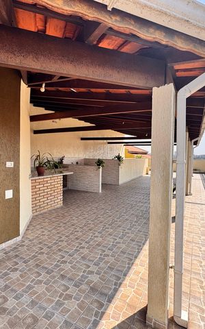 Apartamento à venda com 202m², 2 quartos e 2 vagasCobertura