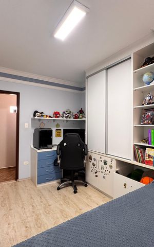 Apartamento à venda com 202m², 2 quartos e 2 vagasQuarto 1
