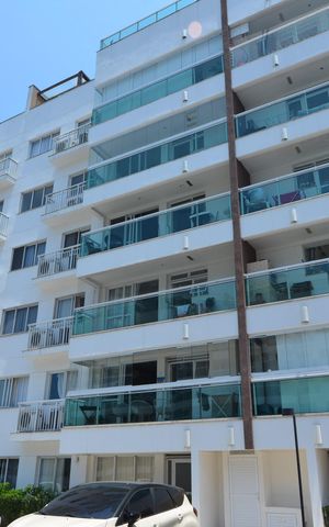 Apartamento à venda com 106m², 2 quartos e 1 vagaFachada