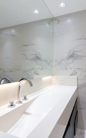 Apartamento para alugar com 220m², 3 quartos e 1 vaga Apartamento para alugar com 220m², 3 quartos e 1 vagaBanheiro social