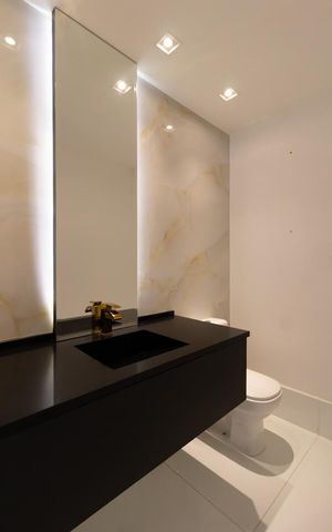 Apartamento para alugar com 220m², 3 quartos e 1 vaga Apartamento para alugar com 220m², 3 quartos e 1 vagaLavabo