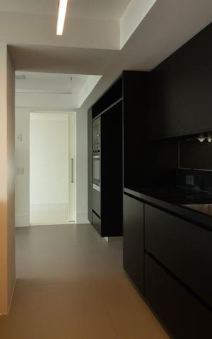 Apartamento para alugar com 220m², 3 quartos e 1 vaga Apartamento para alugar com 220m², 3 quartos e 1 vagaCozinha
