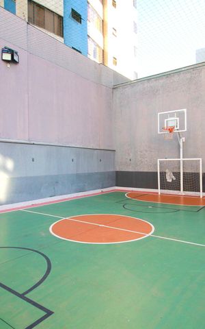 Apartamento para alugar com 150m², 3 quartos e 4 vagasÁrea comum - Quadra