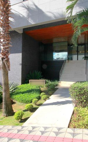 Apartamento para alugar com 150m², 3 quartos e 4 vagasFachada
