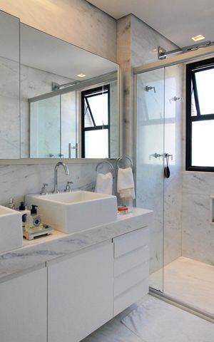 Apartamento para alugar com 150m², 3 quartos e 4 vagasBanheiro da Suíte 1